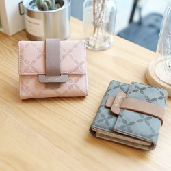 Prettyzys' Korean-style short women's wallet, a cute, fresh, and simple wallet with a stylish personality.