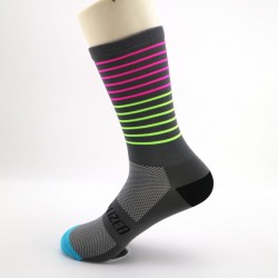 2020 outdoor sports socks, cycling socks, men's hiking socks, running socks Basketball socks and football socks