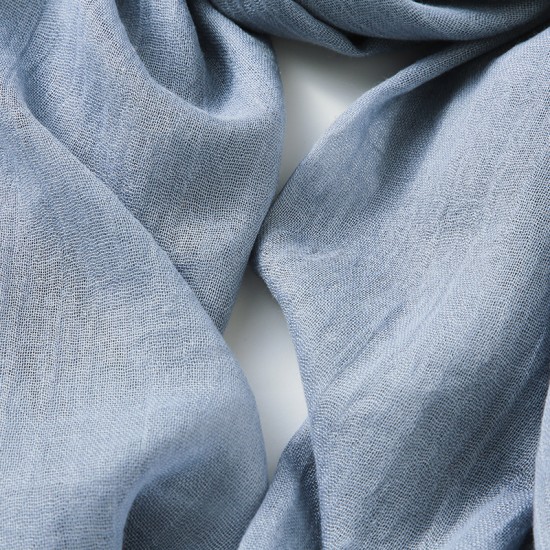 Solid cotton and linen scarf for women, artistic sunscreen silk scarf, long beach scarf, wholesale, Japanese-style gauze scarf, upscale look. Solid cotton and linen scarf for women, artistic sunscreen silk scarf, long beach scarf, wholesale, Japanese-style gauze scarf, upscale look.