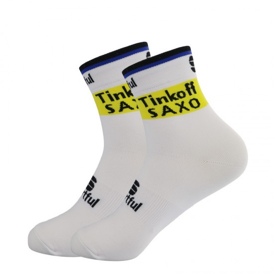 YF&TT outdoor sports socks, cycling socks, basketball socks, soccer socks, running socks, and hiking socks (trademark).