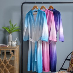 Hot-selling high-end hotel couple's bathrobes for autumn and winter, thickened and long women's baby fleece robes.