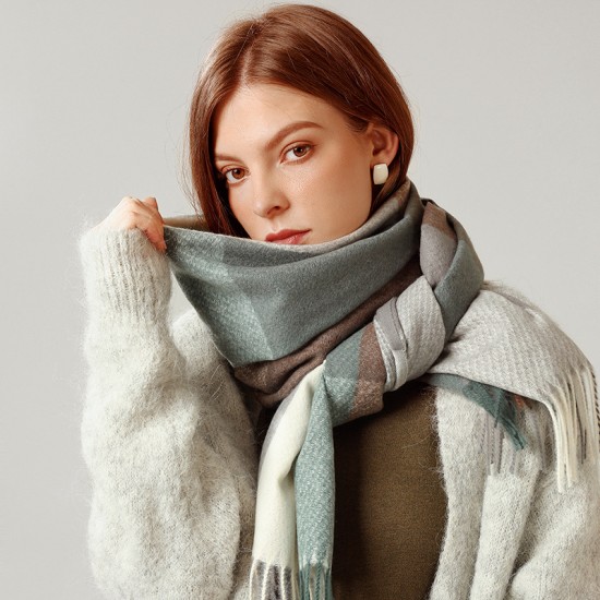 Plaid faux cashmere scarf for women, autumn and winter Wholesale British-style plaid tassel shawls for winter scarves