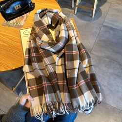 New, high-quality, bold plaid scarves, winter outdoor cold protection, thickened, soft, contrasting color.