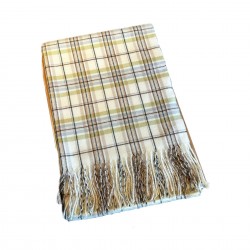 Autumn and winter hot-selling scarves for women, featuring a zigzag pattern for couples, European and American tassels, and versatile, thickened student-friendly scarves.