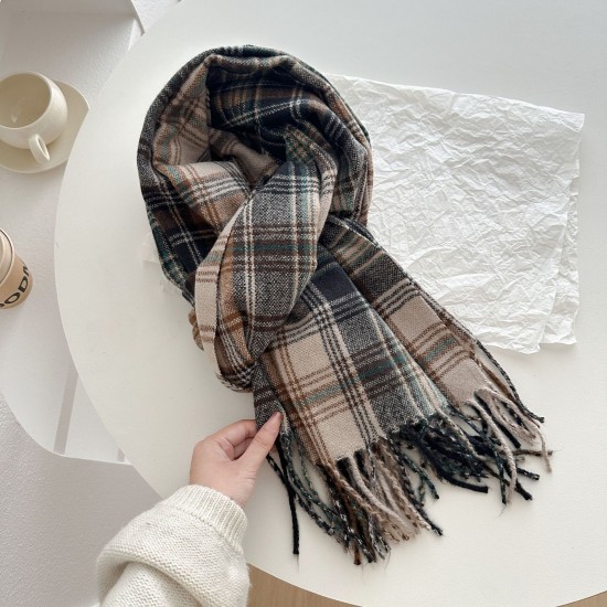 A new winter women's scarf with a wave pattern and tassels, a high-end, versatile and warm scarf.