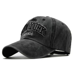 MT manufacturer ready-to-wear knitted hats, men's and women's jacquard hats, popular European and American hip-hop hats, lettered hats, trendy streetwear, cross-border