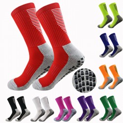 Amazon wholesale mid-calf, printed, practical, non-slip, wear-resistant, and deodorizing mid-calf football socks. Cross-border.