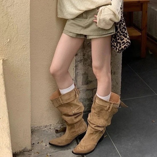 Women's mid-heeled, deep-cut, block-heeled spring shoes in apricot, pointed-toe, slip-on leather.