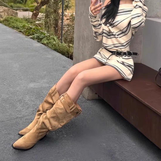 Women's mid-heeled, deep-cut, block-heeled spring shoes in apricot, pointed-toe, slip-on leather.
