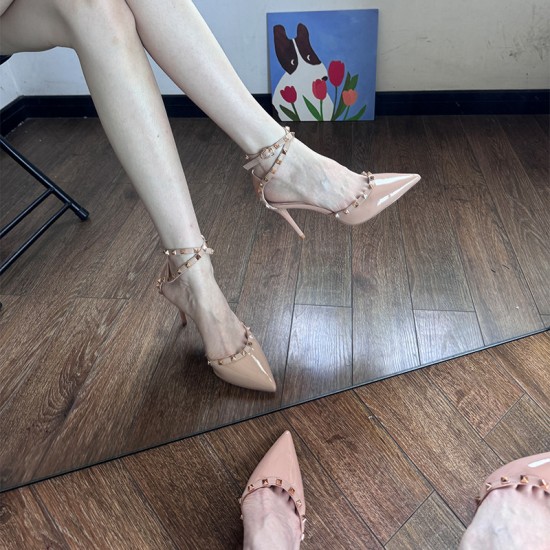 French luxury sandals for women, spring and autumn 2024 new style, pointed-toe, shallow-cut slip-on shoes French luxury sandals for women, spring and autumn 2024 new style, pointed-toe, shallow-cut slip-on shoes
