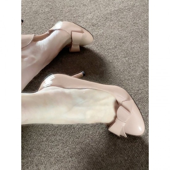 Fairy-style women's high heels, the same bow-knot side-slit stilettos as Cong Yuan's. Fairy-style women's high heels, the same bow-knot side-slit stilettos as Cong Yuan's.