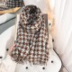 Autumn and winter Japanese couples' high-end imitation cashmere houndstooth scarf, stylish and warm, wholesale.