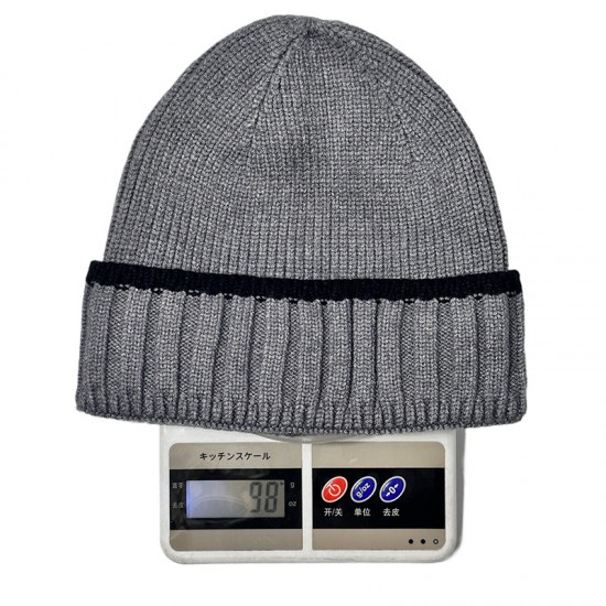Cross-border autumn and winter solid-color cuffed warm knitted hat for men and women, European and American fashionable and versatile beanie hat Wholesale Cross-border autumn and winter solid-color cuffed warm knitted hat for men and women, European and American fashionable and versatile beanie hat Wholesale