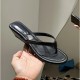 Minimalist women's wedge-heeled thong sandals, perfect for outdoor wear in 2025, perfect with skirts. Minimalist women's wedge-heeled thong sandals, perfect for outdoor wear in 2025, perfect with skirts.