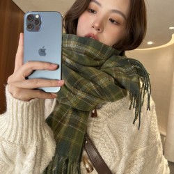 New Year red plaid scarves for women, Korean-style shawls, thickened, warm winter, imitation cashmere plaid scarves, wholesale