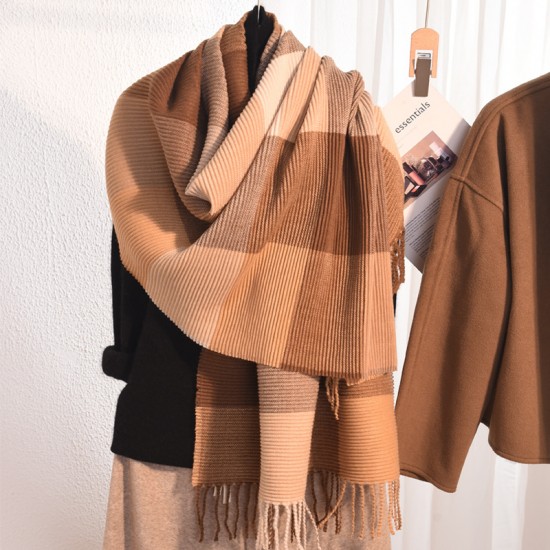 2025 new winter women's scarf, faux cashmere knitted colorblock shawl, trendy Korean-style, thickened, warm, versatile long neckerchief.