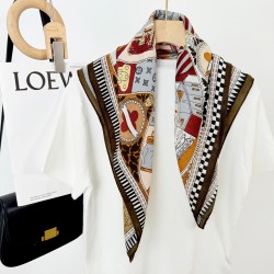 Fashionable retro European and American cross-border design printed square scarf, a new arrival, a stylish women's elegant square scarf wholesale