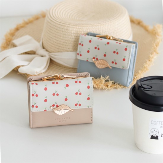 New women's wallet, printed, fresh and simple, foldable zippered and clasp, multifunctional, portable, women's wallet and coin purse.