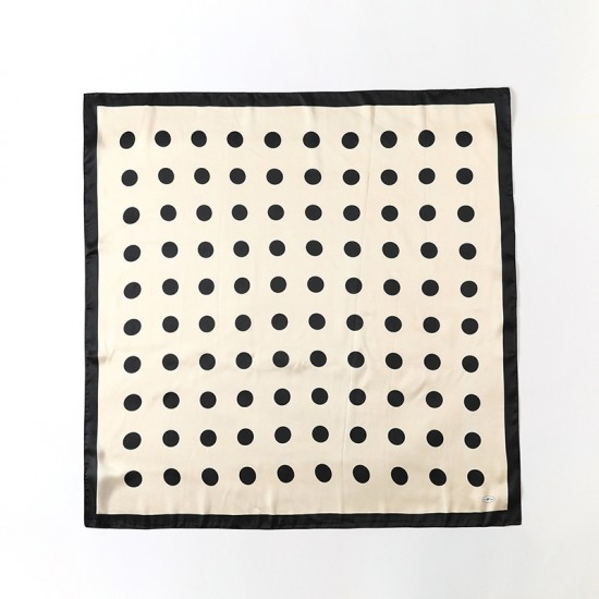 2025 Spring and Summer New Women's Silk Scarf, Simulated Silk Sunscreen Headscarf Wholesale of sweet 90s Japanese and Korean square scarves and shawls with prints.