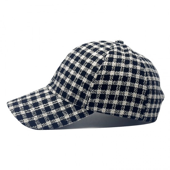 Autumn and Winter Wool Plaid Retro Millennial New, fashionable, warm, and stylish British-style baseball caps for men and women, factory wholesale.