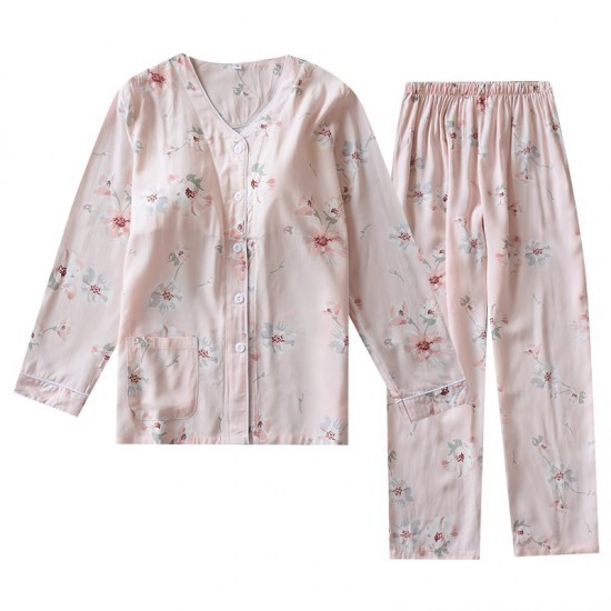 Women's spring and summer thin, long-sleeved, bra-free, rayon silk loungewear set with bra pads. Women's spring and summer thin, long-sleeved, bra-free, rayon silk loungewear set with bra pads.