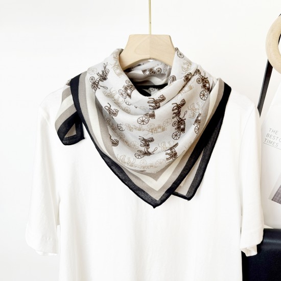 Japanese and Korean simple, repetitive, creative horse print square scarves for spring and summer, stylish, thin, elegant square scarves for daily commuting
