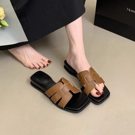 Women's wedge-heeled thick-soled slippers (Summer outdoor wear, 2025 new style, vacation style, flip-flops, French-style square-toed sandals)