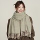 Autumn/winter, an intellectual, elegant, high-end twill scarf, a trendy, Japanese and Korean fashion faux cashmere tassel shawl for women.