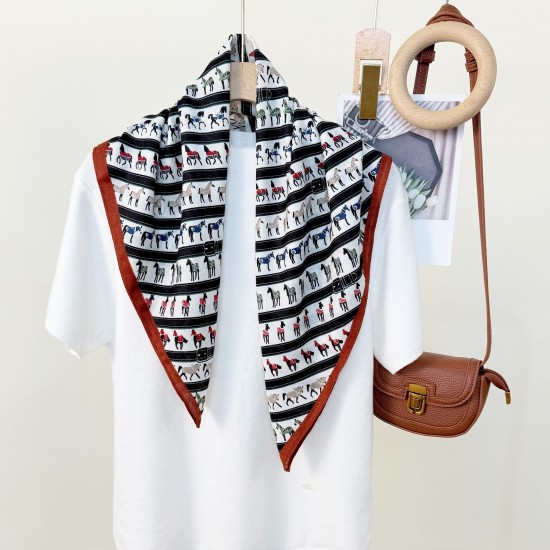 Japanese and Korean simple and fashionable horse parade print square scarf for spring and summer, a unique and refined, thin and elegant silk scarf