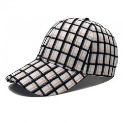 Foreign trade cross-border hat wholesale fashionable plaid baseball caps for women, outdoor sun protection, sun visor, hardtop baseball caps for men, casual wear.