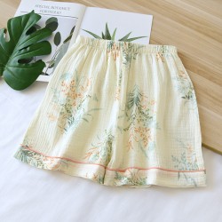 Summer women's shorts, pure cotton double-layer gauze, thin, loose, wrinkled, comfortable, breathable loungewear, suitable for outdoor wear.