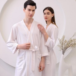 Autumn/Winter Extra-Long Hooded Flannel Couple's Nightgown for Women, Extra-Large Coral Fleece Bathrobe for Men
