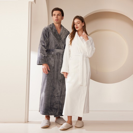Thick, warm flannel couple's bathrobe for women, long, winter coral fleece bathrobe for men, plus size (200 catties).