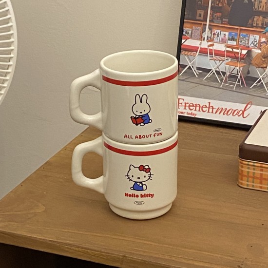 Homemade niche, minimalist blue line puppy mug with flip-top, contrasting color, couple's coffee cup and water cup, 270ml. Homemade niche, minimalist blue line puppy mug with flip-top, contrasting color, couple's coffee cup and water cup, 270ml.