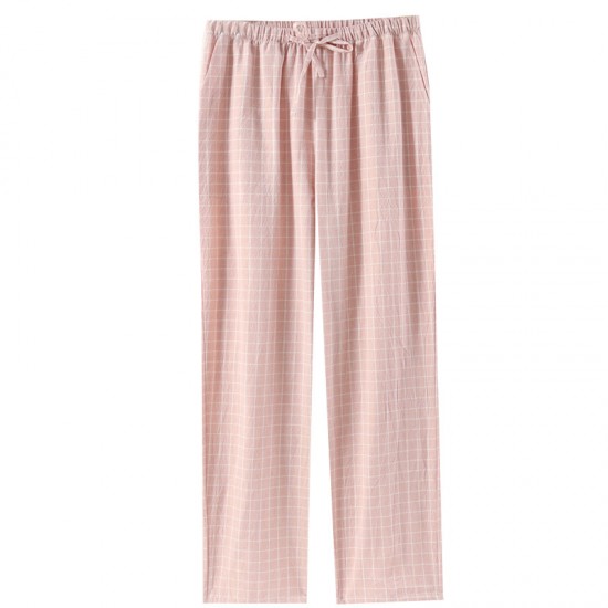 Summer pure cotton men's and women's washed cotton plaid shorts, thin cotton beach pants, outdoor wear. Summer pure cotton men's and women's washed cotton plaid shorts, thin cotton beach pants, outdoor wear.