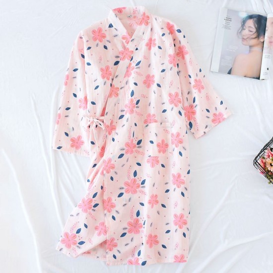 Japanese-style kimono robe, women's spring, summer, and autumn pure cotton double-layer gauze nightgown, all-cotton loungewear, yukata bathrobe. Japanese-style kimono robe, women's spring, summer, and autumn pure cotton double-layer gauze nightgown, all-cotton loungewear, yukata bathrobe.