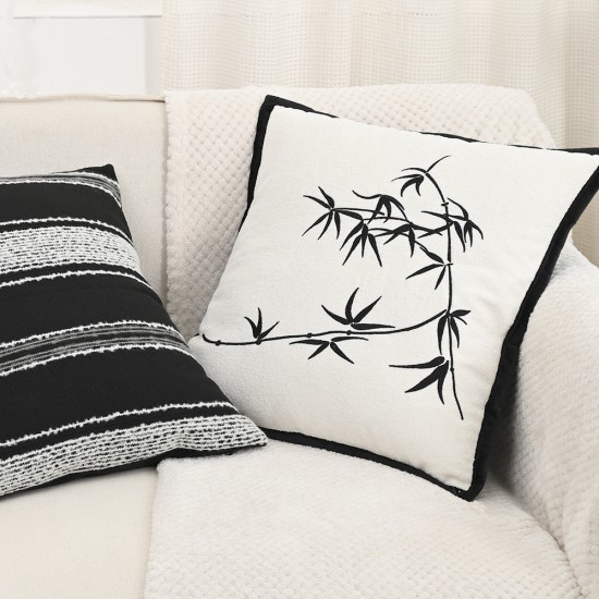 Black, lightly luxurious, vintage-style, high-quality embroidered pillowcases, Instagram-style, Nordic living room sofa and bed back cushions. Black, lightly luxurious, vintage-style, high-quality embroidered pillowcases, Instagram-style, Nordic living room sofa and bed back cushions.