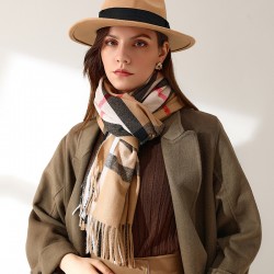 Plaid scarves for women, 2025 Fall/Winter imitation cashmere scarves, mid-length warm scarves, and shawls, sweet Japanese and Korean scarves wholesale