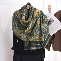 European and American retro oil painting style, an elegant, stylish, niche, warm neck scarf.