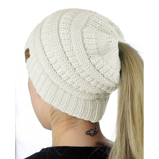 New Korean baseball cap for women, gold velvet flat beanie cap, men's autumn and winter fashionable couple's hat, hip-hop hat trend. New Korean baseball cap for women, gold velvet flat beanie cap, men's autumn and winter fashionable couple's hat, hip-hop hat trend.