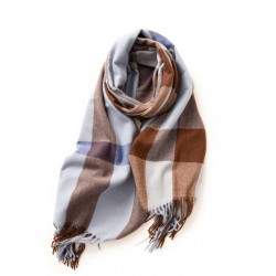 Women's wholesale winter scarves, 2025 new plaid print, tasseled faux cashmere scarves, fashionable and warm shawls.
