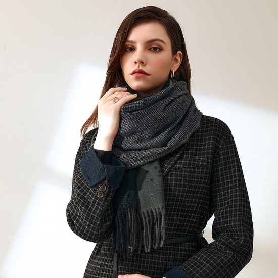 Sweet Japanese and Korean solid color faux cashmere scarves, women's 2025 winter new extended fashionable warm shawls