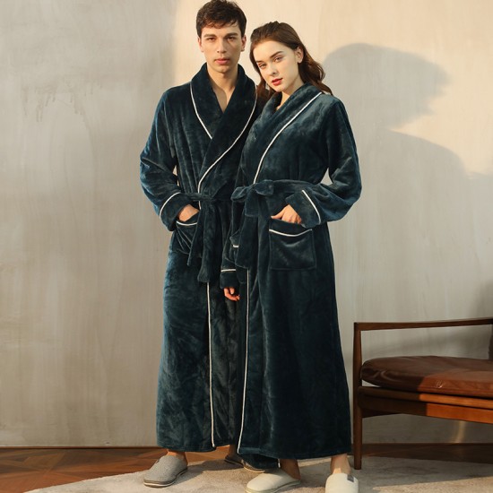 End of year INSS flannel robe for men, simple, large-size coral fleece couple's bathrobe for women, long, thick, autumn and winter.