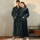 End of year INSS flannel robe for men, simple, large-size coral fleece couple's bathrobe for women, long, thick, autumn and winter.