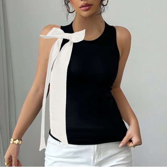 Cross-border European and American women's short skirts, new summer styles, fashionable and stylish, with a slanted neckline and contrasting pleated slim-fitting dresses Cross-border European and American women's short skirts, new summer styles, fashionable and stylish, with a slanted neckline and contrasting pleated slim-fitting dresses