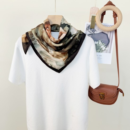 Korean Spring and Autumn New Fashion Personalized Print Square Scarf, Luxury Women's Fashionable and Elegant Thin 68cm Square Scarf