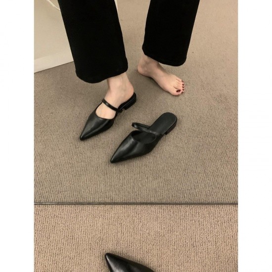 French-style silver Mary Jane high heels, retro square-toed, strappy, closed-toe block-heeled sandals. French-style silver Mary Jane high heels, retro square-toed, strappy, closed-toe block-heeled sandals.