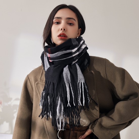Plaid scarves for women, 2025 Fall/Winter imitation cashmere scarves, mid-length warm scarves, and shawls, sweet Japanese and Korean scarves wholesale