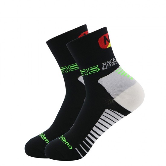 Children's basketball socks, cotton ball socks, mid-calf, high-waisted, new styles for children's and mid-sized basketball socks.