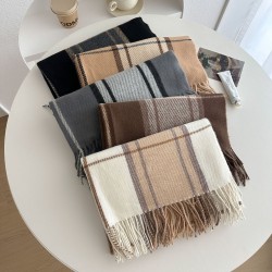 Korean classic plaid faux cashmere scarves for women, fashionable and versatile thin warm neckbands for outerwear.